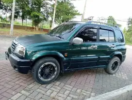 Suzuki Escudo 2.0i