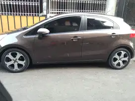 Kia Rio 2012 Bensin