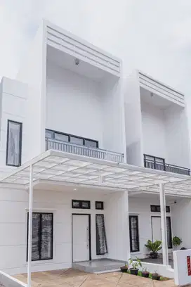 Rumah 2 Lantai Siap Huni, 10 Menit ke MRT Lebak Bulus!