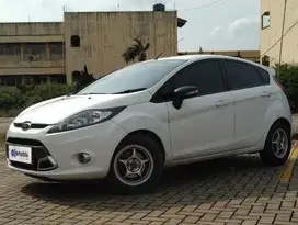 Pajak Panjang TDP 5,JT Ford Fiesta 1.5 S Bensin-AT Putih 2014