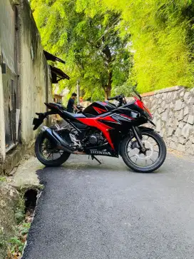 Honda Cbr 150cc Facelift Pgm Fi Tahun 2019