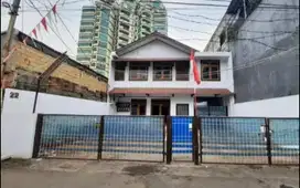 RUMAH KOSTN NYAMAN LT 316m2 PANCORAN JAKARTA SELATAN