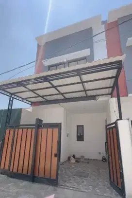 ‼️JUAL CEPAT‼️Rumah 2 Lantai diPerum Kemlaten-Kedurus SBY.