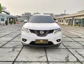 NISSAN XTRAIL 2.5 AT CVT 2015 PUTIH (DP MINIM)