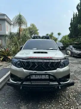 TOYOTA FORTUNER 2.7 G LUXURY FULL UPGRATE TRD 2015 BISA TT