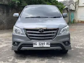 kijang innova 2.0 V AT 2014