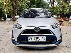 Toyota Sienta 1.5 G Bensin-AT 2016