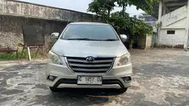 Kijang Innova G MT 2014