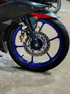 Pelek BRT biru bekas motor R15