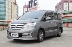 Pajak Panjang DP 8JT Nissan Serena 2.0 Highway Star Bensin-AT Abu 2015