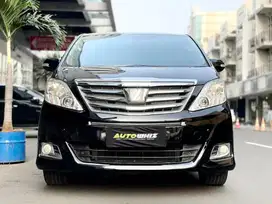 Alphard Q 3.5 AT 2012