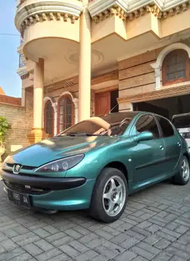 Peugeot 206,   2001 Build Up, mobil antik cakep terawat luar dalam