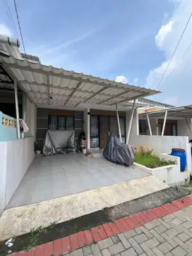 Rumah disewakan (Luas Bangunan 45 m2, 2 Kamar Tidur, 1 Kamar Mandi)