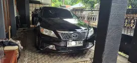 Toyota New Camry 2.5 V Tahun 2014 Hitam