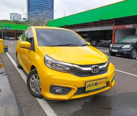 (KM15000)HONDA BRIO E CVT 2023 NIK 2022 KMRENDAH KAYABARU