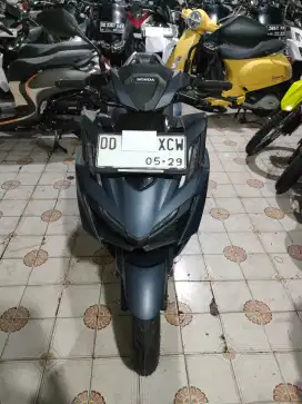 Honda vario 160 cc cbs iss  2024 biru