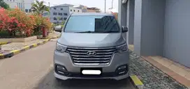 km22rb hyundai h1 royale diesel 2020 pakai 2021 abu silver pajak panjg