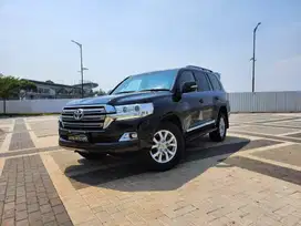 TERMURAH!! TDP6JT LAND CRUISER VX200 4.5 V8 DIESEL AT 2016 ISTIMEWA