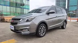 Like New  Wuling Cortez 1.5 LT Lux Plus Bensin-AT 2022 Silver