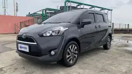 KM Rendah TDP 20Jt Toyota Sienta 1.5 V Bensin-MT 2018 Abu /