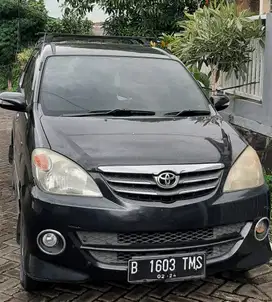 Toyota Avanza 1,5 S AT 2011 Bensin