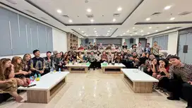 Bisnis konsultan dan Marketing