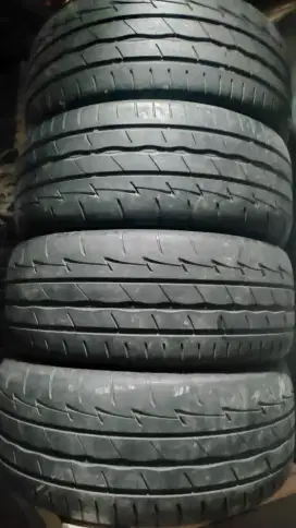 235/50 R18 BRIDGESTONE POTENZA ADRENALIN KONDISI 87% THN. 2023/2022