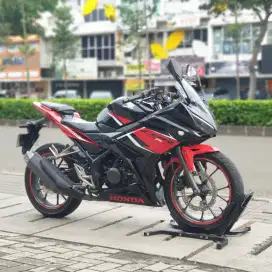 HONDA CBR 150 R TAHUN 2020 LOW KM FULL ORI