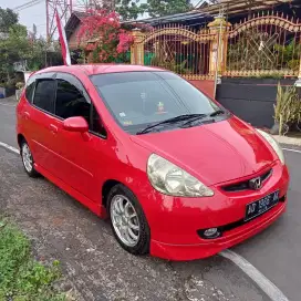 Jual Jazz VTEC manual 2006,milik pribadi