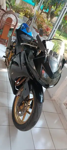 NINJA 250 2012 HITAM