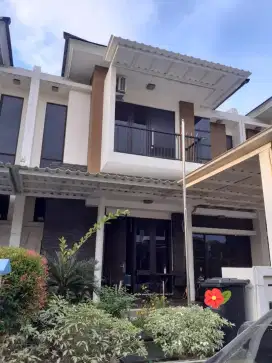 Dijual Cepat Rumah di Kota Harapan Indah Bekasi