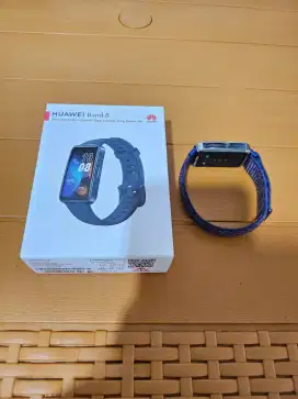 JAM TANGAN HUAWEI BAND 8 DI JUAL CEPAT