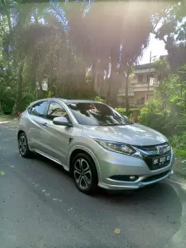 (DP39JT) HR-V PRESTIGE SUNROOF A/T 2015