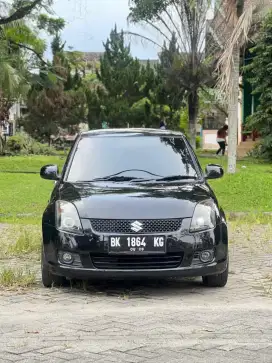 (DP14JT) SUZUKI SWIFT 1.5 M/T 2010