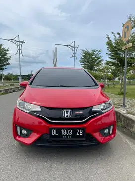 2016 Honda jazz metic