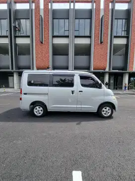 Daihatsu Gran max MINIBUS 1.3 2014/15 Bensin(Kondisi Mulus siap pakai)