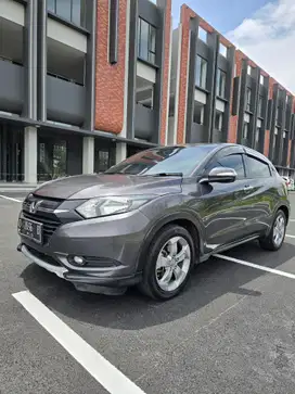 Honda HR-V E Automatic I-Vtech 2015 SUV Bensin 1.5 cc