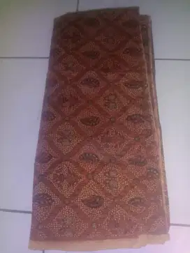 Kain jarik gendongan