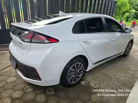 Hyundai Ioniq electric signature 2021