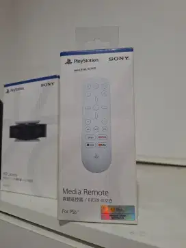 PS5 Entertainment Remote dan Camera Streaming