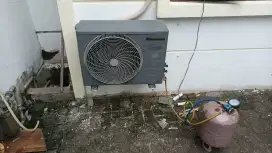 Bongkar pasang ac dan servis ac, kulkas