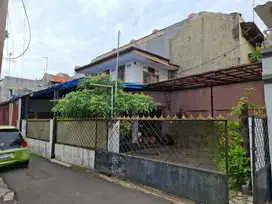 Rumah 2 Lantai Komplek Kejaksaaan Cocok Untuk Usaha Kos-kosan Di Jalan