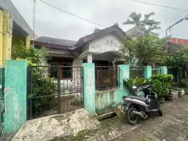 BU Jual cepat rumah 3 KT - 2 KM, LT 136 m2, LB 54 m2