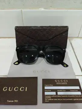 Gucci GG 1109 black sunglasses original authentic retail 8jt an