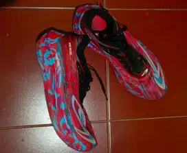 Sepatu Lari 910 Nineten Haze Veloce Gravity