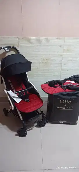 STROLLER COCOLATE OTTO KNIT CABIN SIZE LIKE NEW