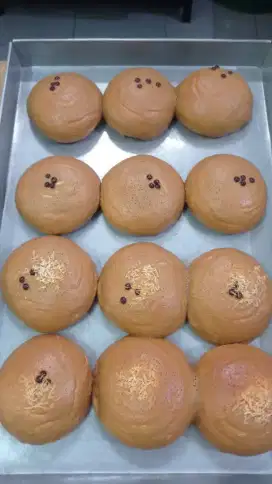 Roti bun roti enak