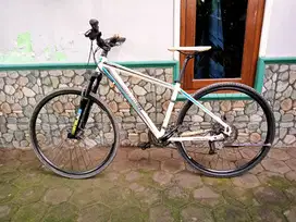 Polygon heist 4.0 MTB hybrid