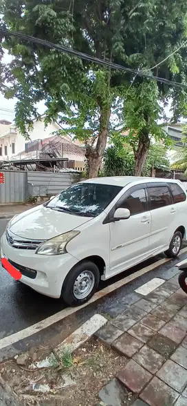 Daihatsu Xenia 2015 Bensin