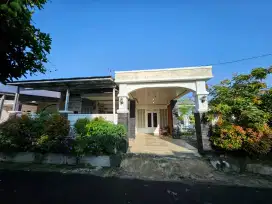 Di sewakan rumah siap huni